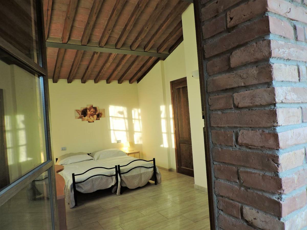 Hostal L'Aia Di Argia Ponte a Tressa Exterior foto